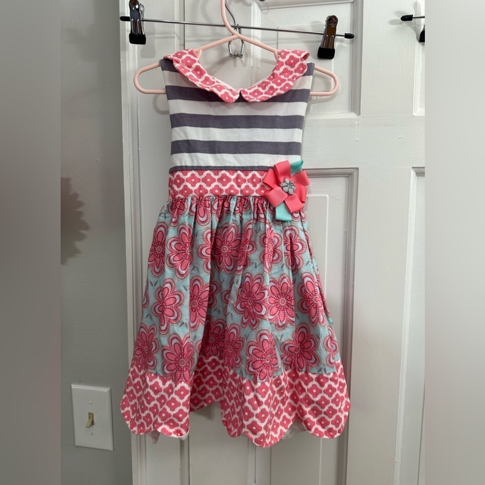 Counting daisies dress
